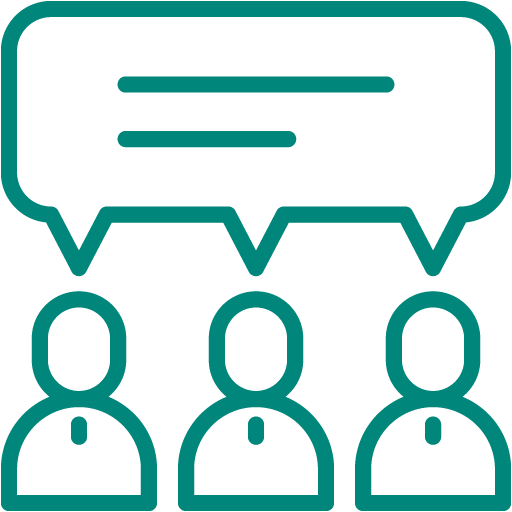 MILA Mitglied beim Einkaufen im MILA Mitmach-Supermarkt. Volles Einkaufskörberl.